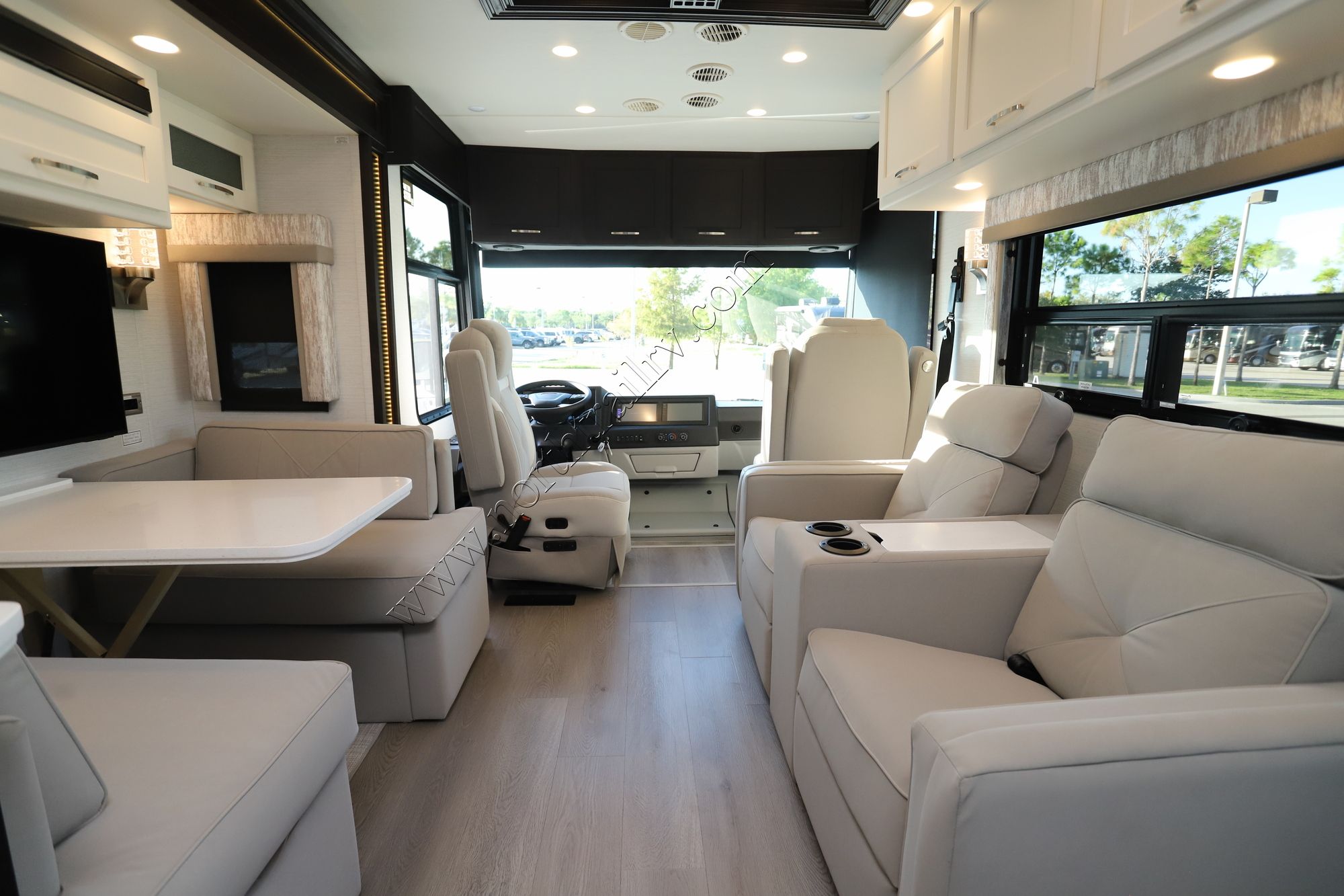 New 2026 Newmar Canyon Star 3947 Class A  For Sale