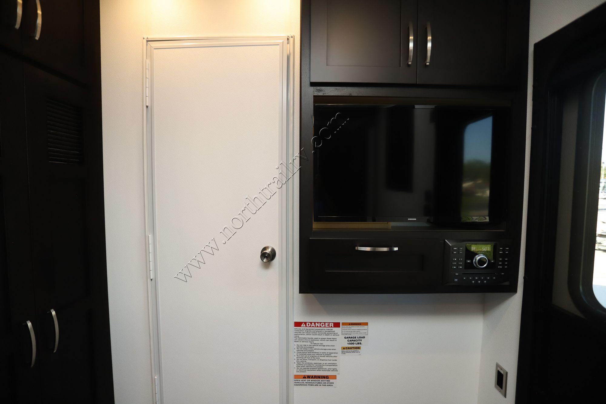 New 2026 Newmar Canyon Star 3947 Class A  For Sale