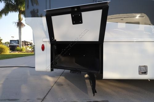 2026 Newmar Canyon Star 3947