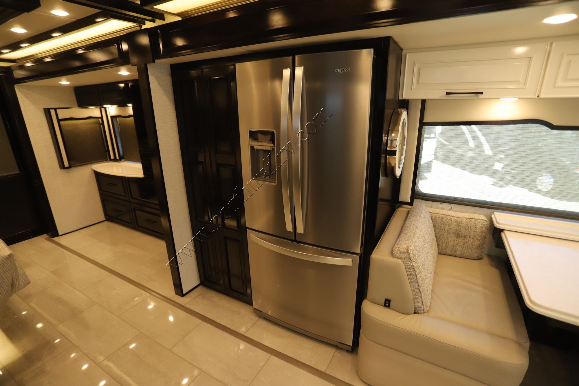 Used 2025 Newmar London Aire 4551 Class A  For Sale