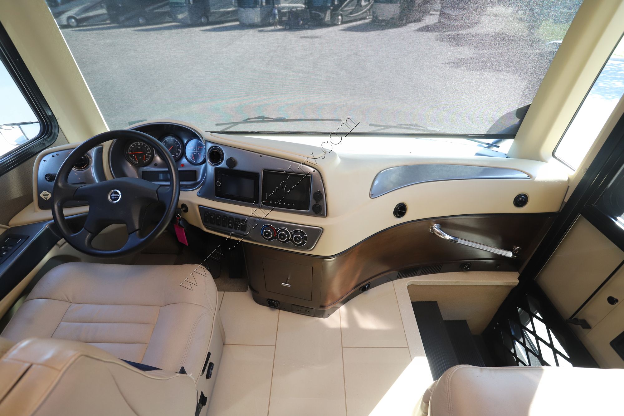 Used 2018 Tiffin Motor Homes Allegro Red 33AA Class A  For Sale