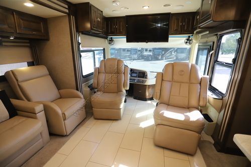 2018 Tiffin Motor Homes Allegro Red 33AA