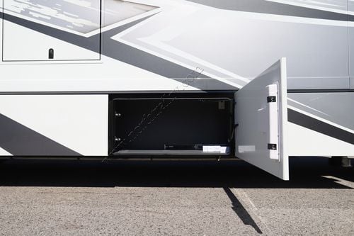 2026 Renegade Rv Classic 43CMD