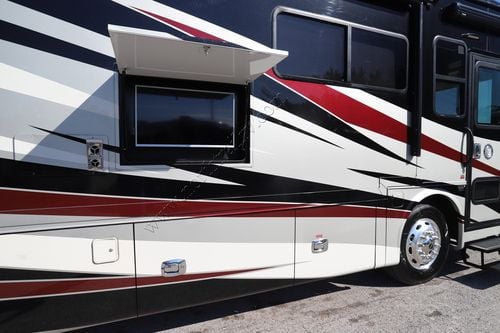 2018 Tiffin Motor Homes Allegro Red 33AA