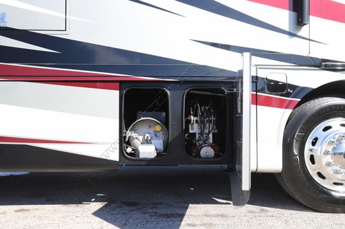 2018 Tiffin Motor Homes Allegro Red 33AA