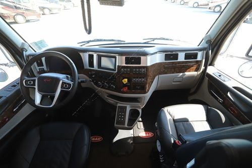 2026 Renegade Rv Classic 43CMD