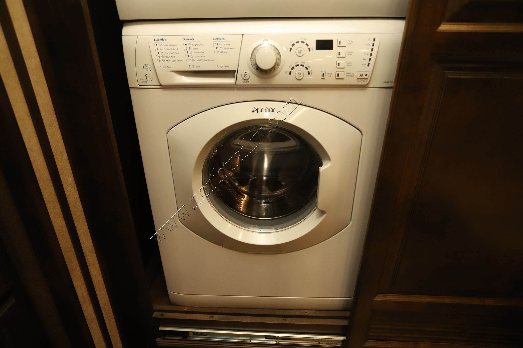 Used 2018 Tiffin Motor Homes Allegro Red 33AA Class A  For Sale