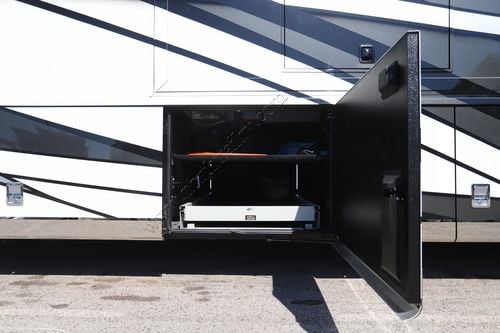 2025 Newmar London Aire 4551