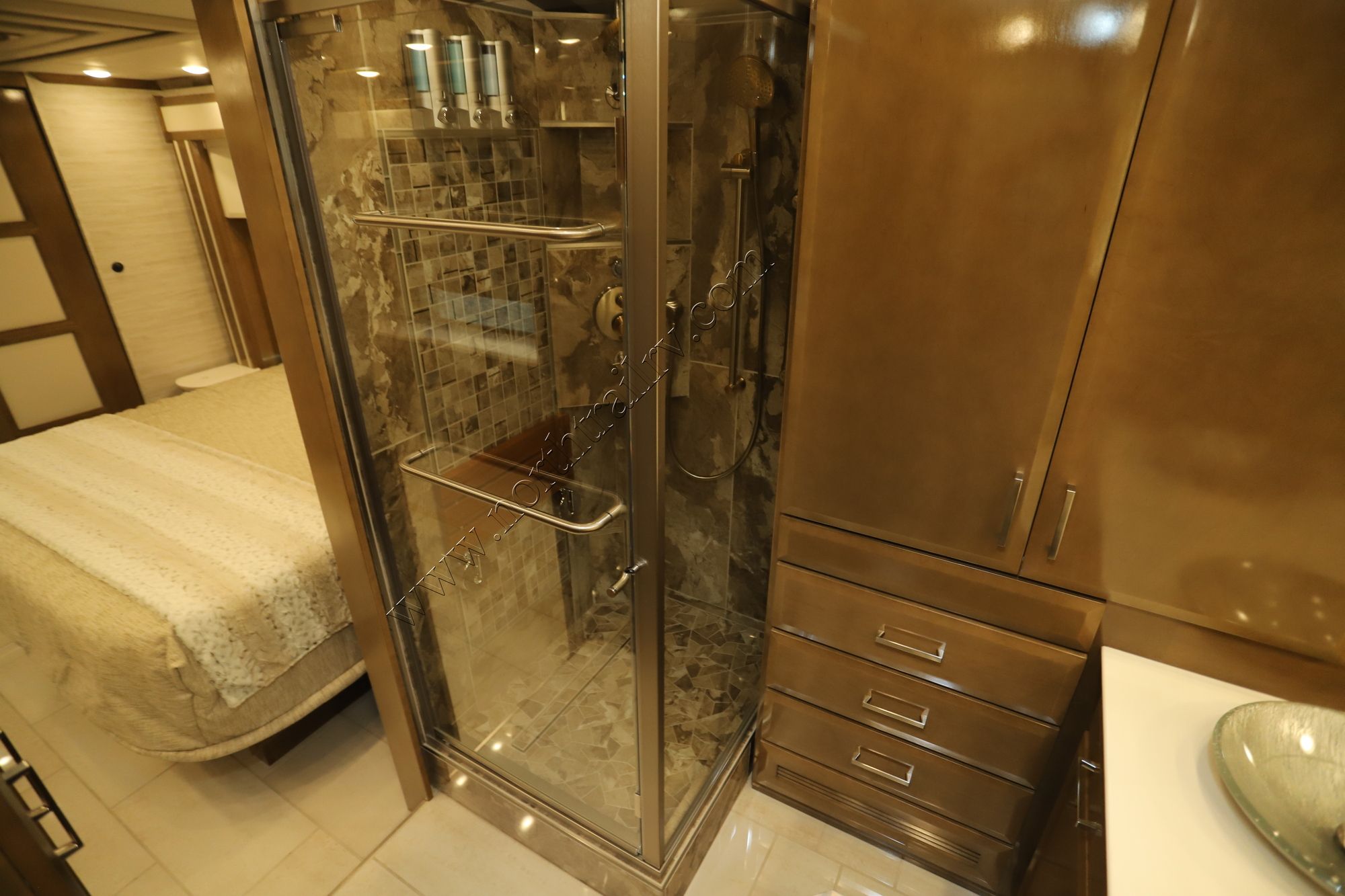 New 2026 Newmar Essex 4595 Class A  For Sale