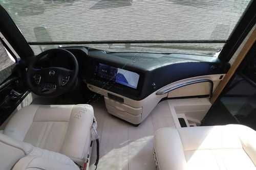 2026 Newmar Essex 4595