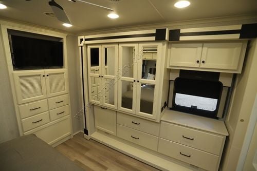 2026 Tiffin Motor Homes Allegro 34PA