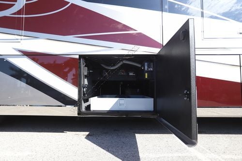 2026 Newmar Essex 4595