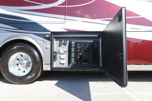 2026 Newmar Essex 4595