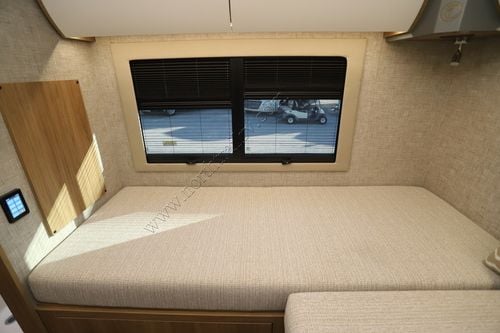 2026 Tiffin Motor Homes Wayfarer 25XLW