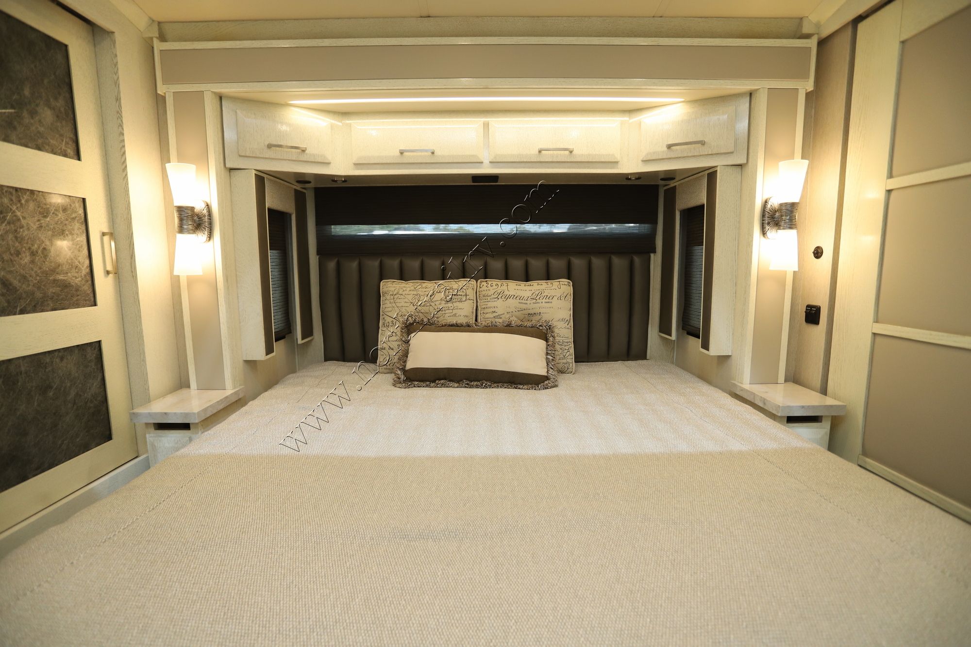 Used 2022 Newmar New Aire 3545 Class A  For Sale