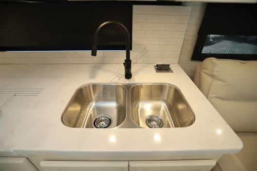 2026 Tiffin Motor Homes Allegro Bay 34DB Super C