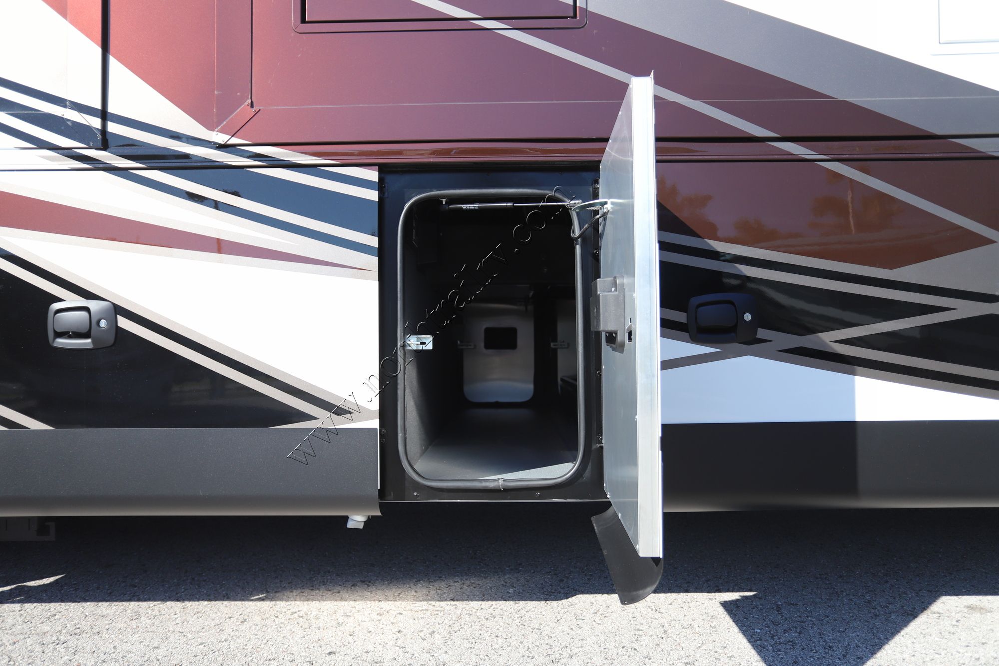 New 2026 Tiffin Motor Homes Allegro Bus 45OPP Class A  For Sale