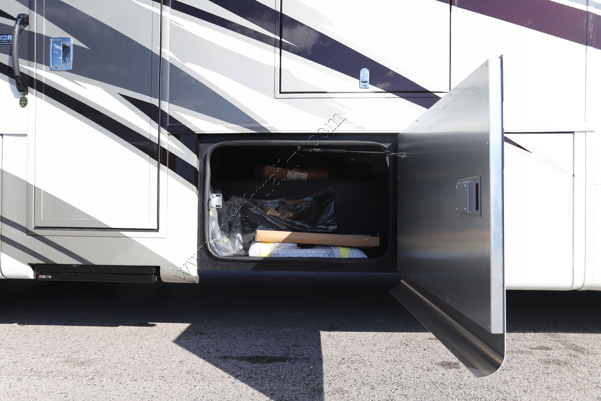 New 2026 Tiffin Motor Homes Allegro Bay 34DB Super C  For Sale