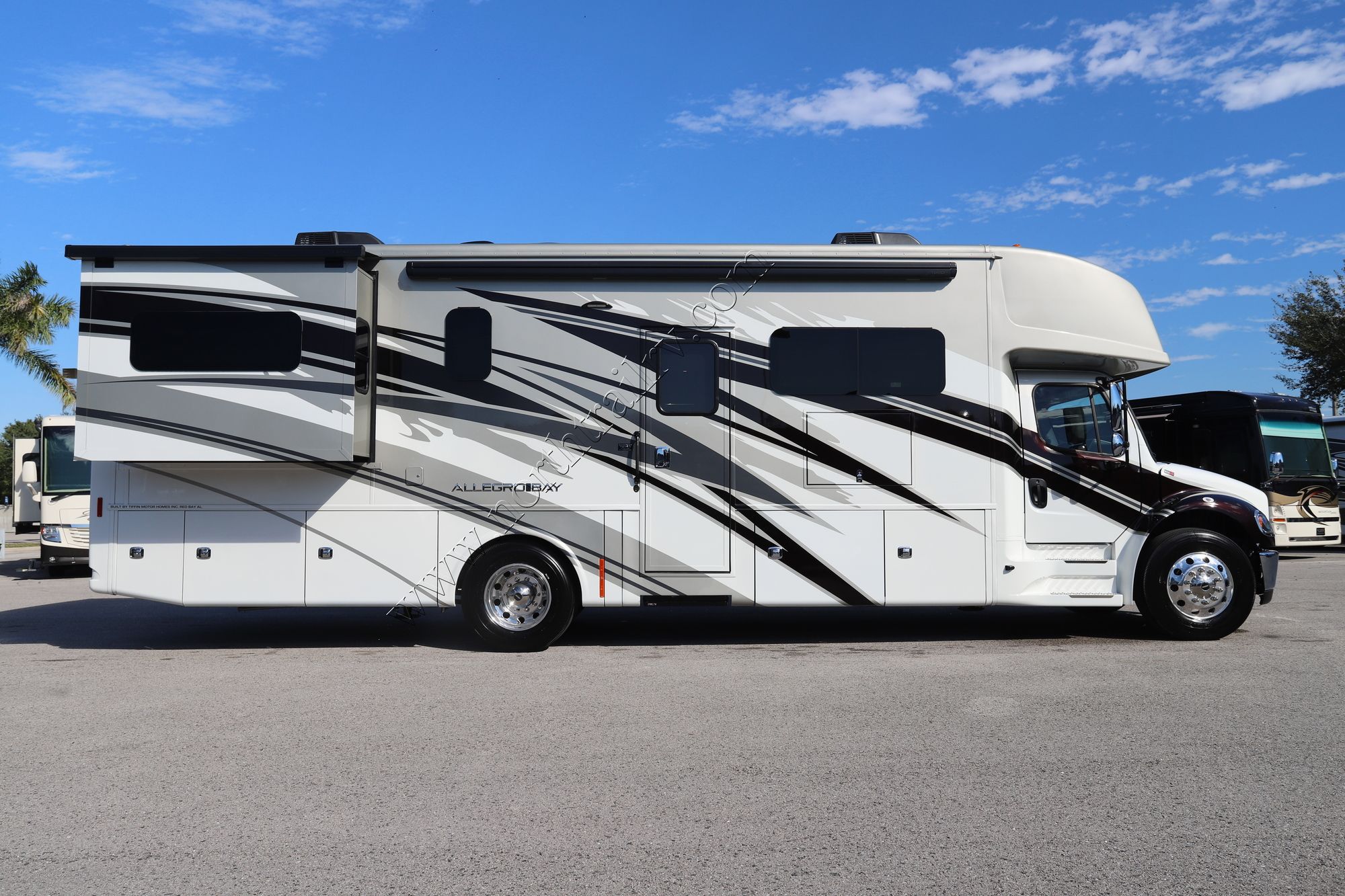 New 2026 Tiffin Motor Homes Allegro Bay 34DB Super C  For Sale