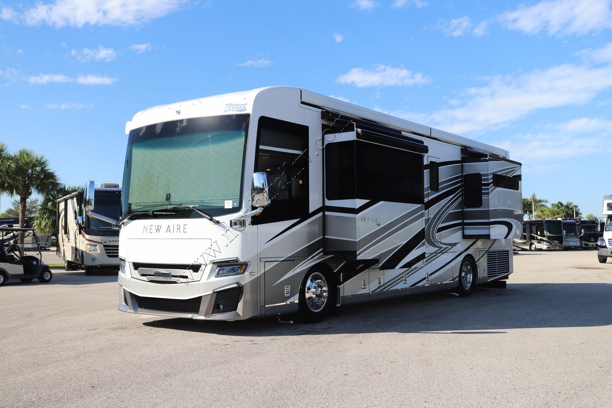 Used 2022 Newmar New Aire 3545 Class A  For Sale