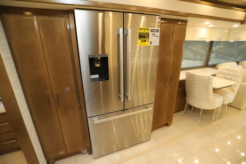 2026 Newmar Essex 4595