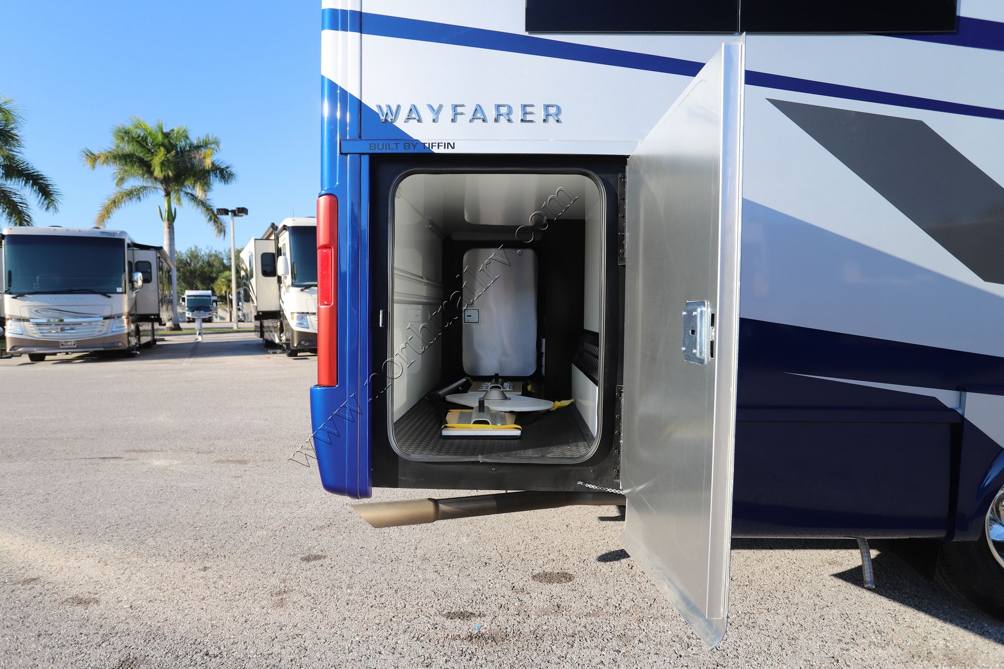 New 2026 Tiffin Motor Homes Wayfarer 25XLW Class C  For Sale