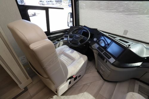 2022 Newmar New Aire 3545