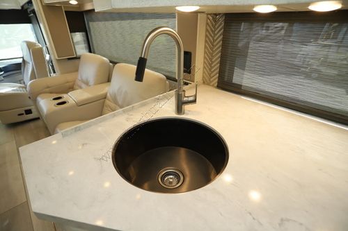 2022 Newmar New Aire 3545