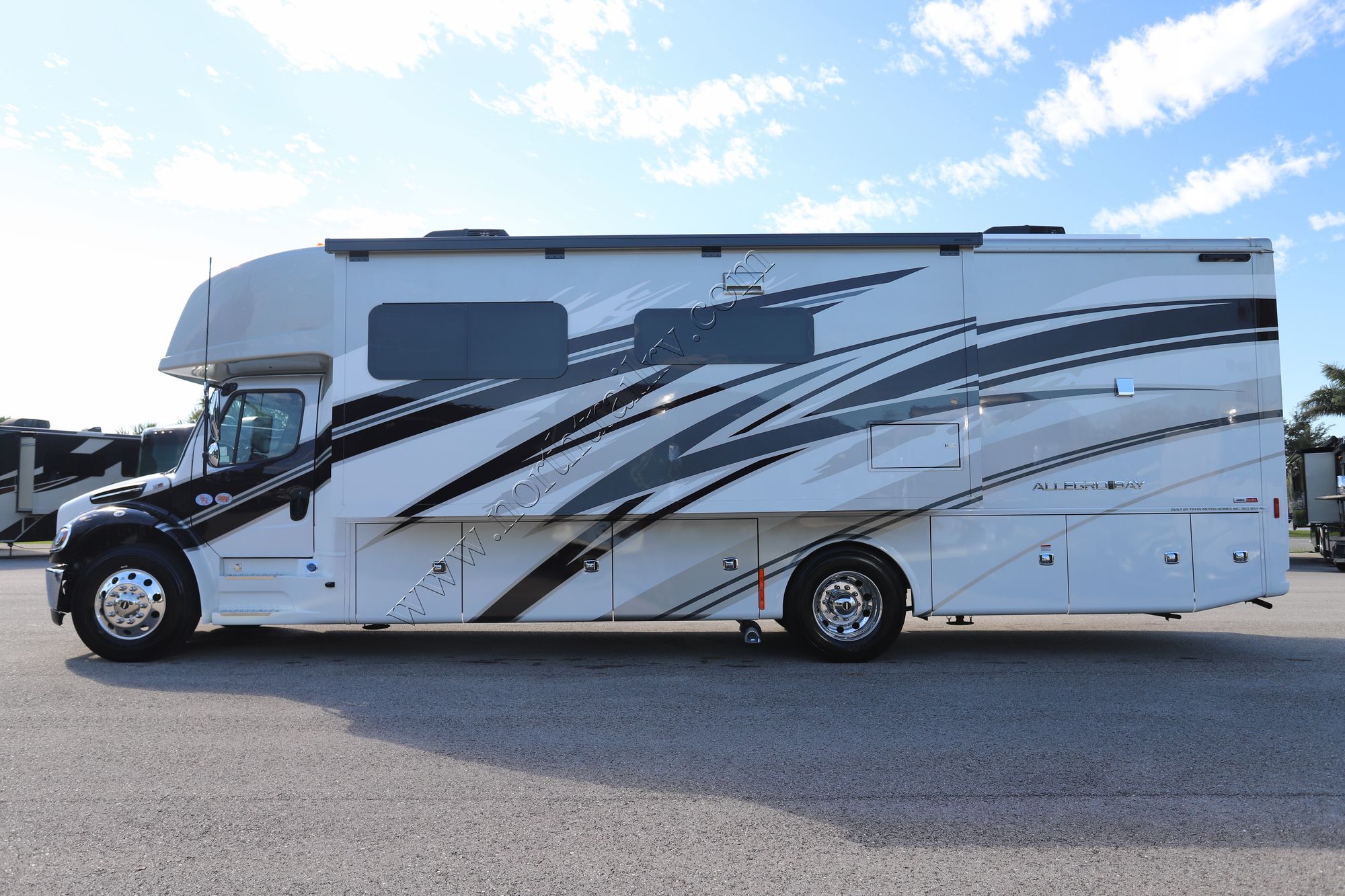 New 2026 Tiffin Motor Homes Allegro Bay 34DB Super C  For Sale