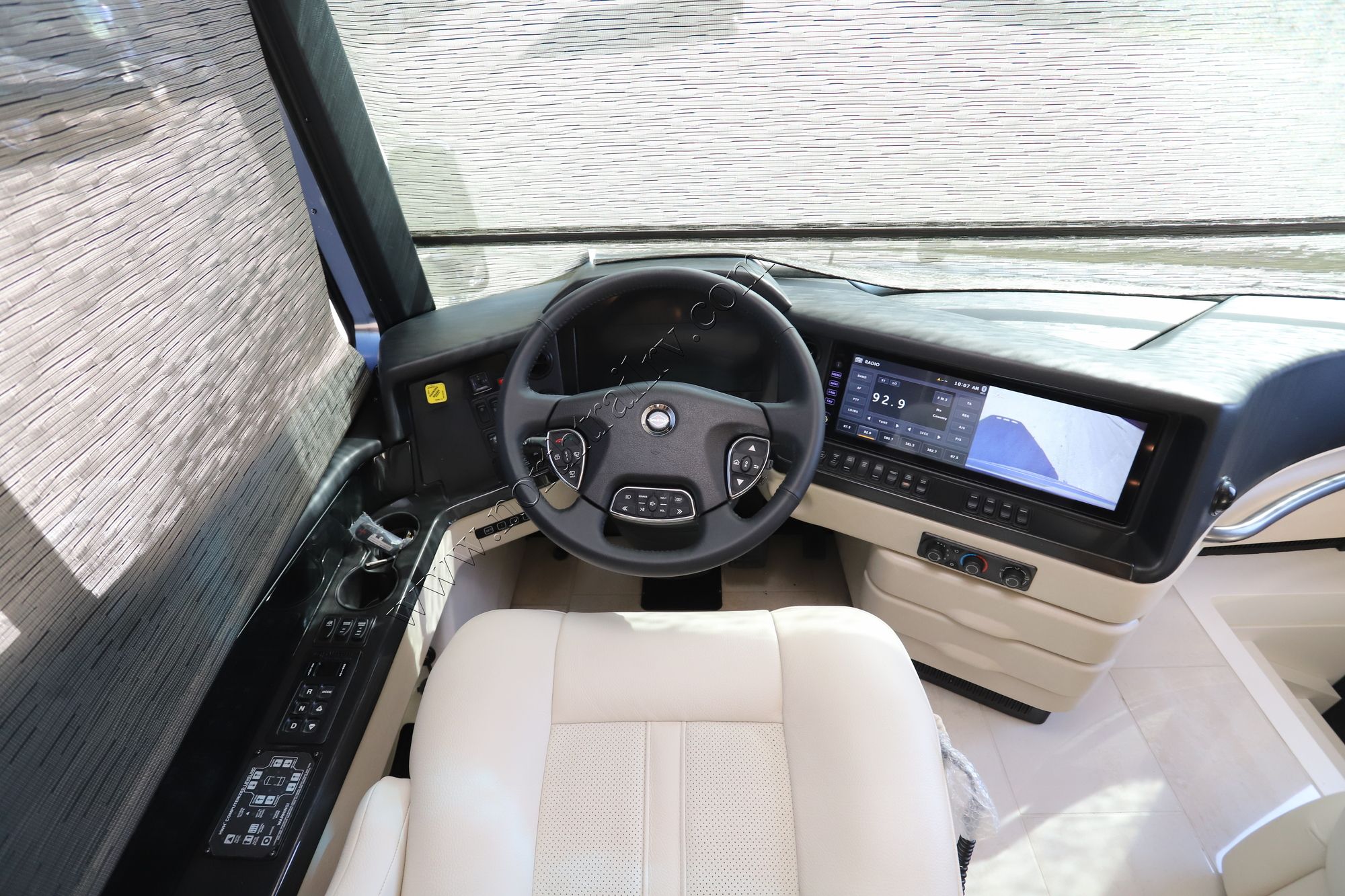 New 2026 Newmar Essex 4595 Class A  For Sale