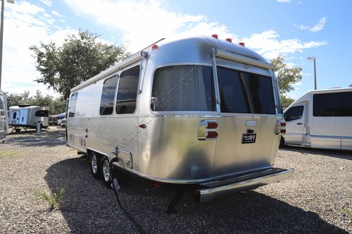 2026 Airstream Flying Cloud 25FB