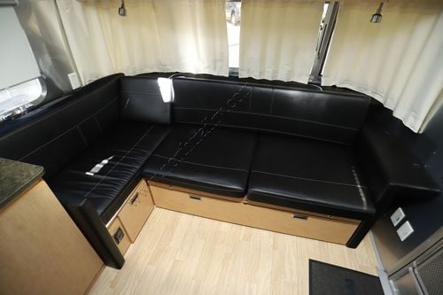 2015 Airstream Flying Cloud 28RB