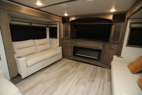 2024 Grand Design Solitude 382WB