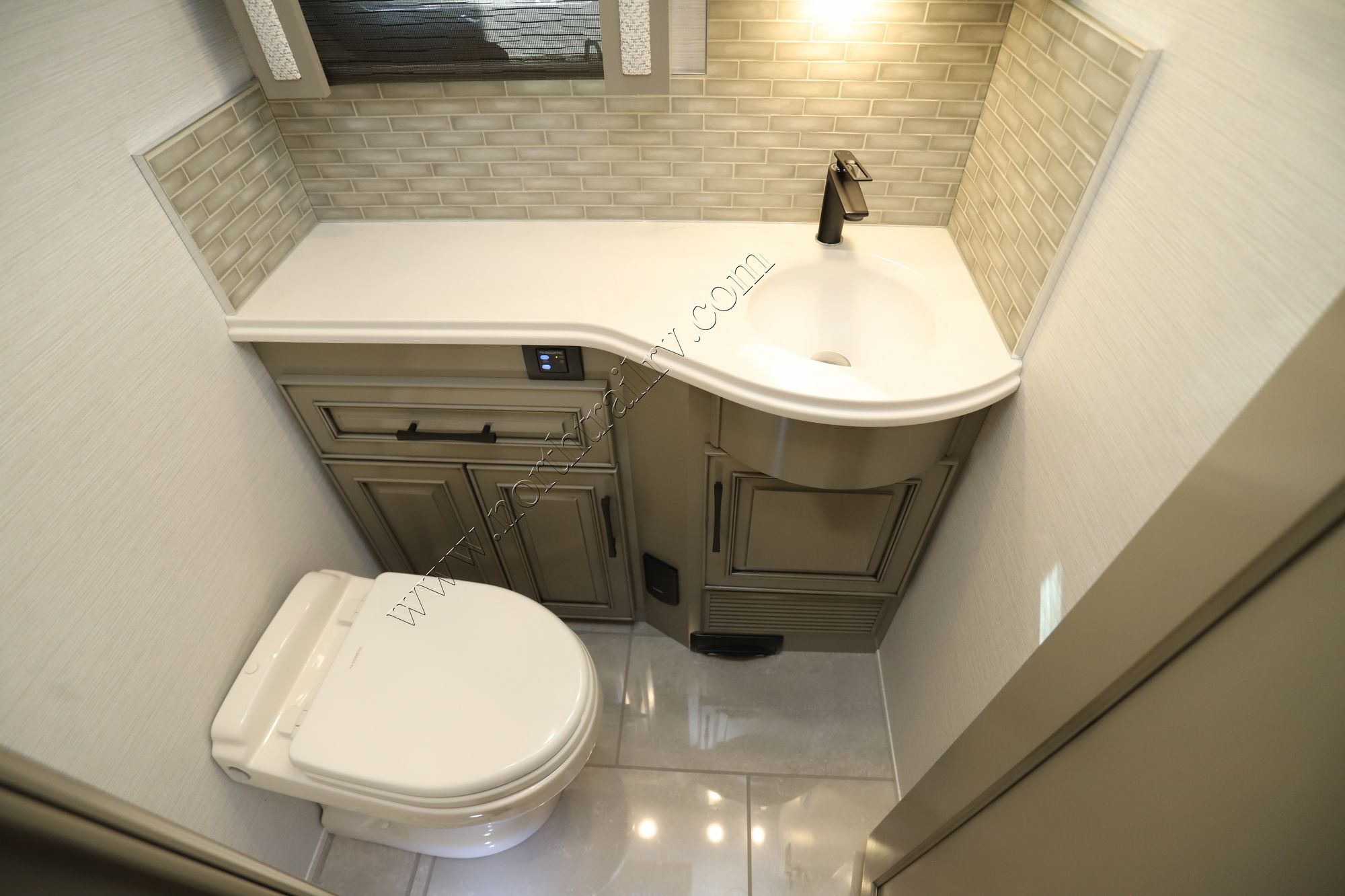 New 2026 Newmar London Aire 4551 Class A  For Sale