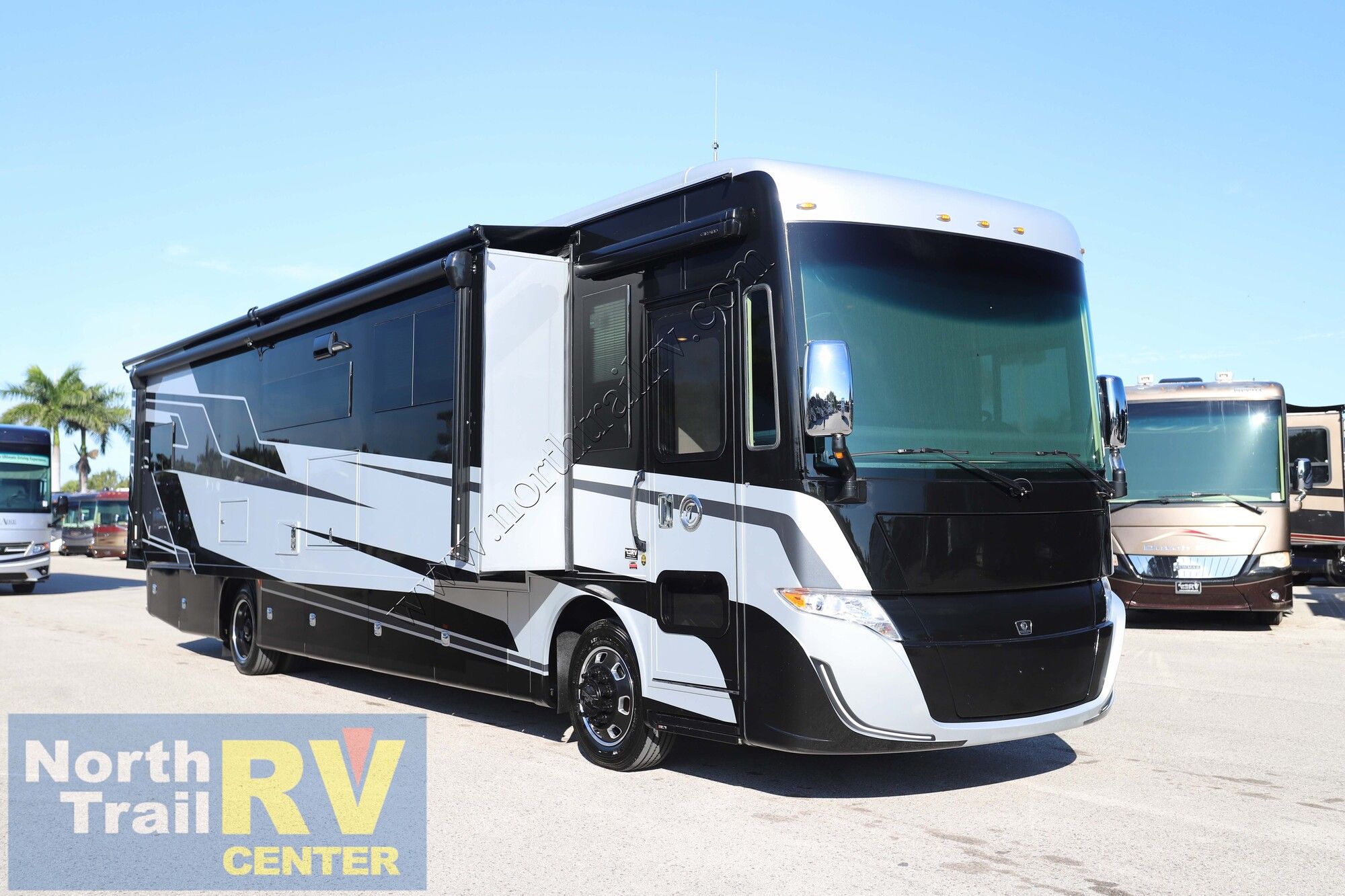 New 2026 Tiffin Motor Homes Byway 38CL Class A  For Sale