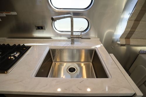 2026 Airstream Classic 28RB Travel Trailer
