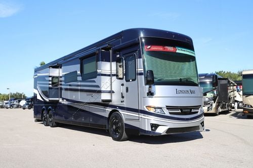 2026 Newmar London Aire 4551