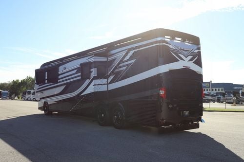 2026 Newmar London Aire 4551