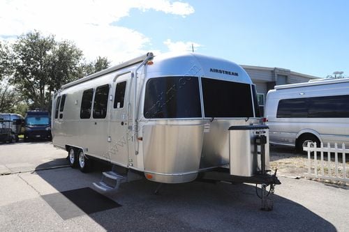 2015 Airstream Flying Cloud 28RB