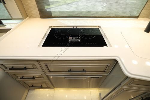 2026 Newmar London Aire 4551