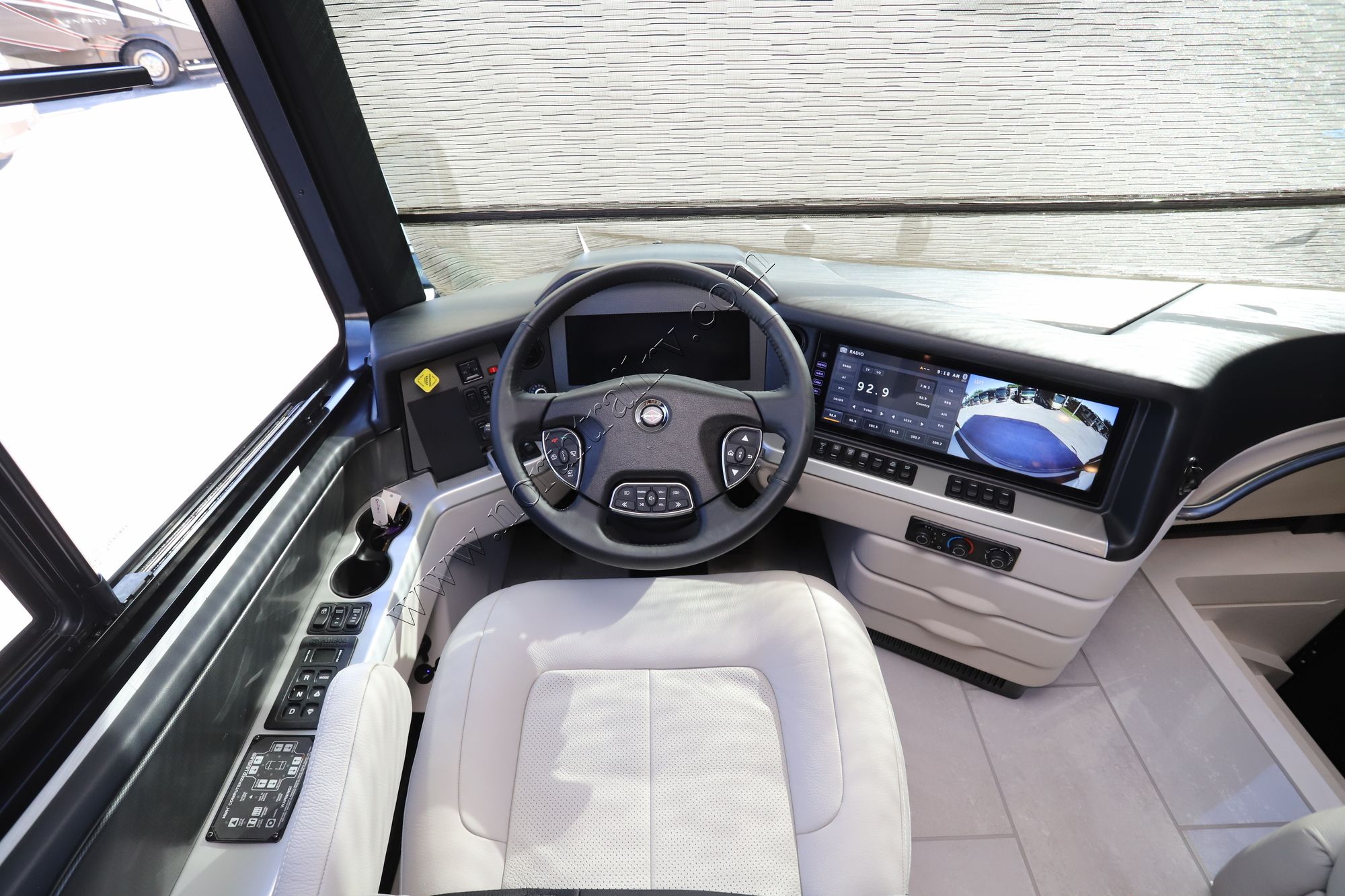 New 2026 Newmar London Aire 4551 Class A  For Sale