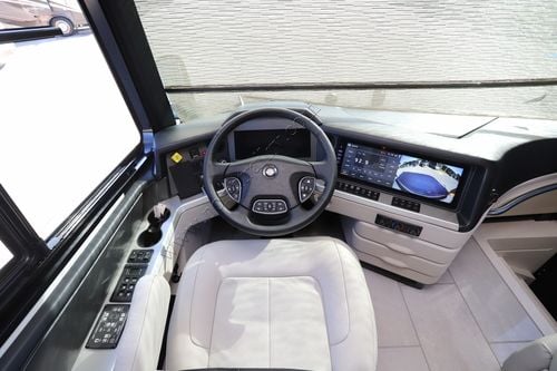 2026 Newmar London Aire 4551