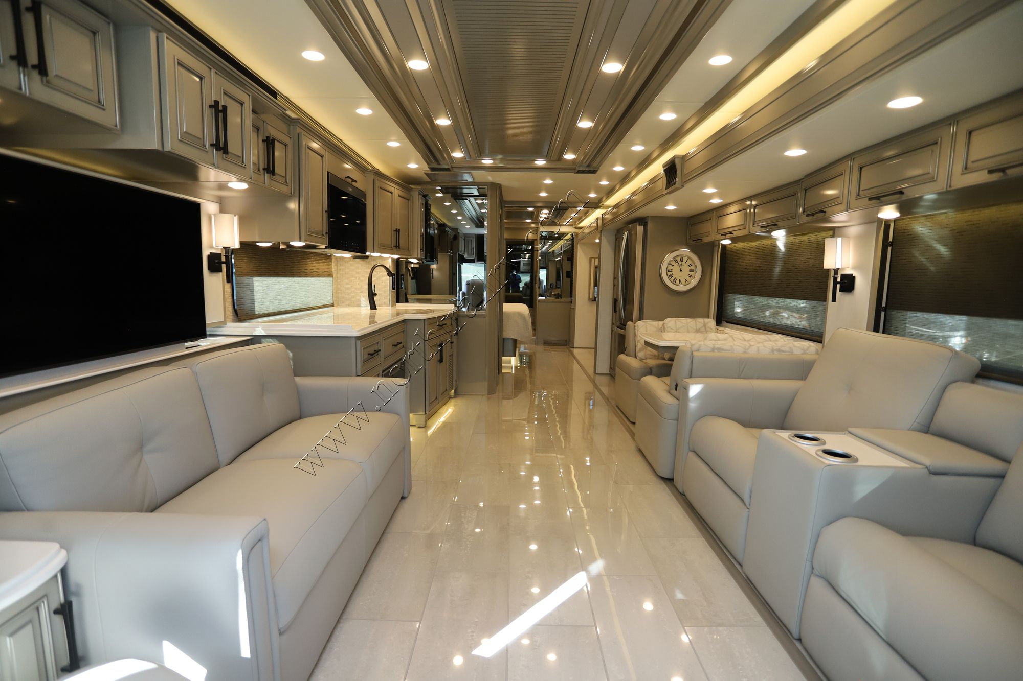 New 2026 Newmar London Aire 4551 Class A  For Sale