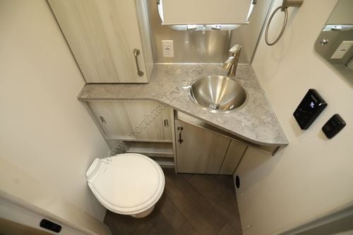 2026 Airstream International 25FB