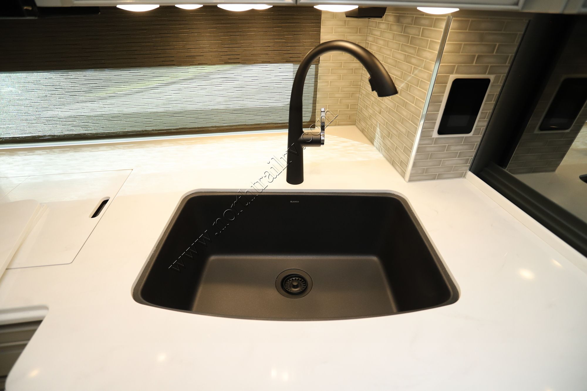 New 2026 Newmar London Aire 4551 Class A  For Sale