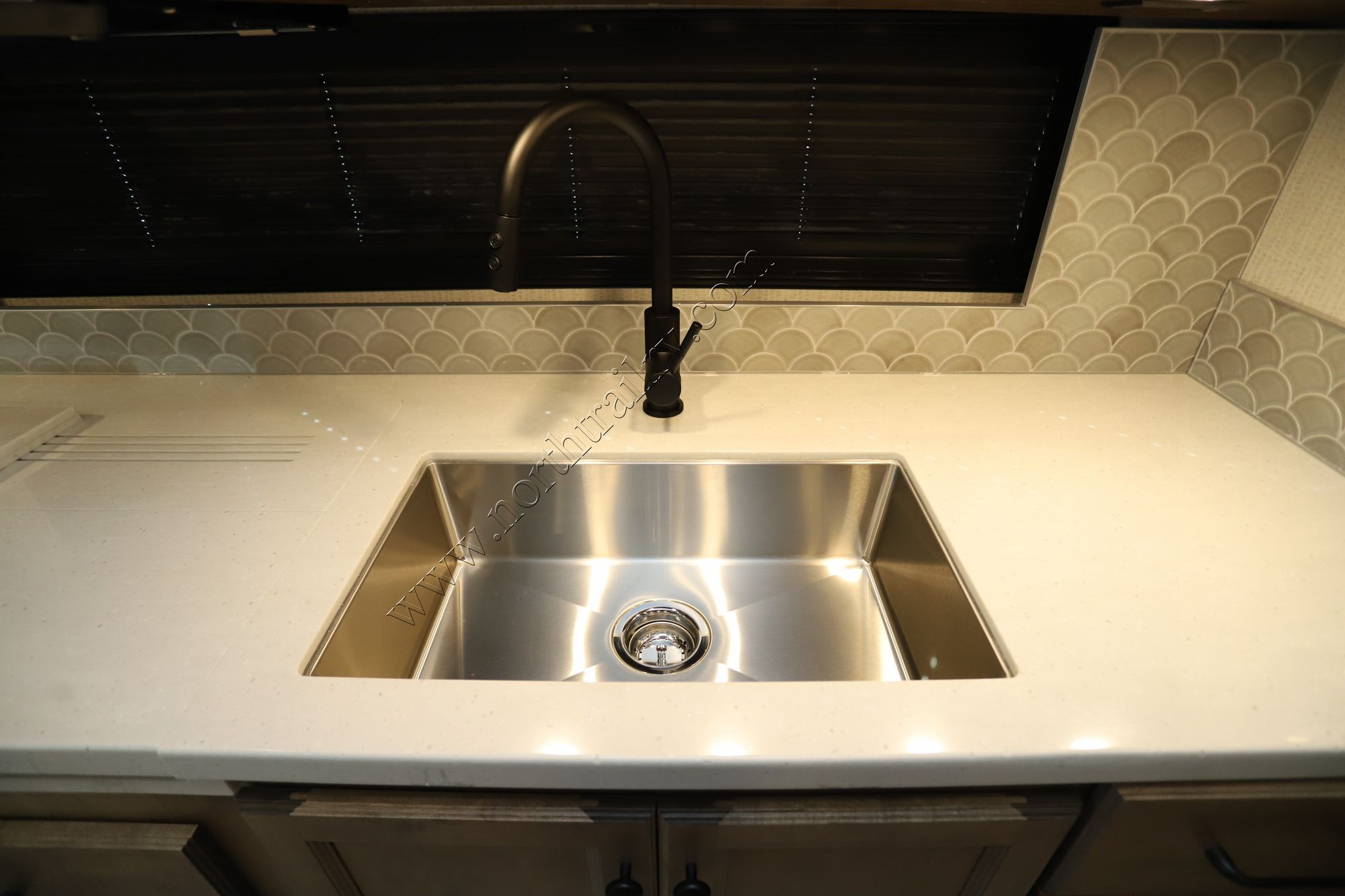 New 2026 Tiffin Motor Homes Byway 38CL Class A  For Sale