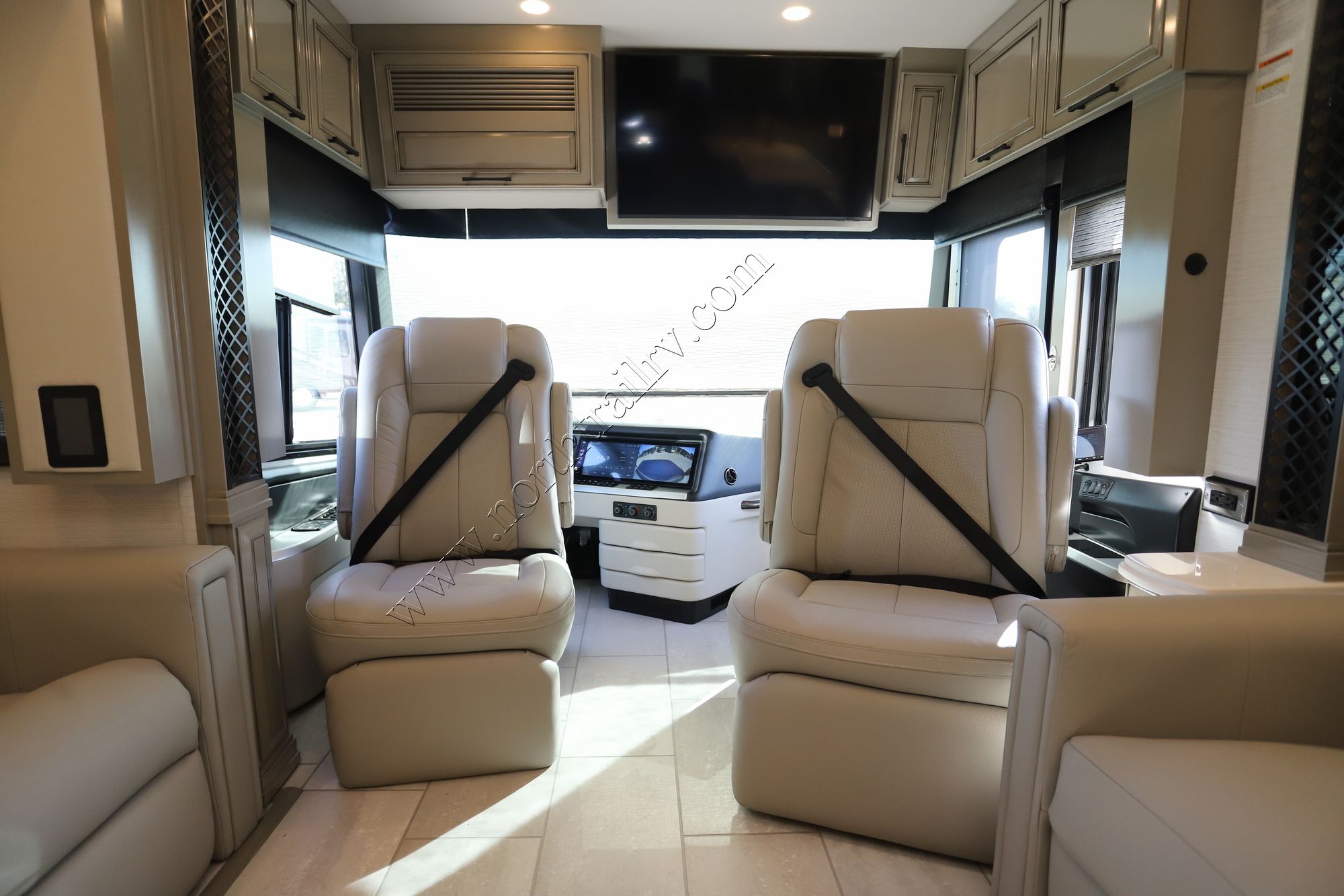 New 2026 Newmar London Aire 4551 Class A  For Sale