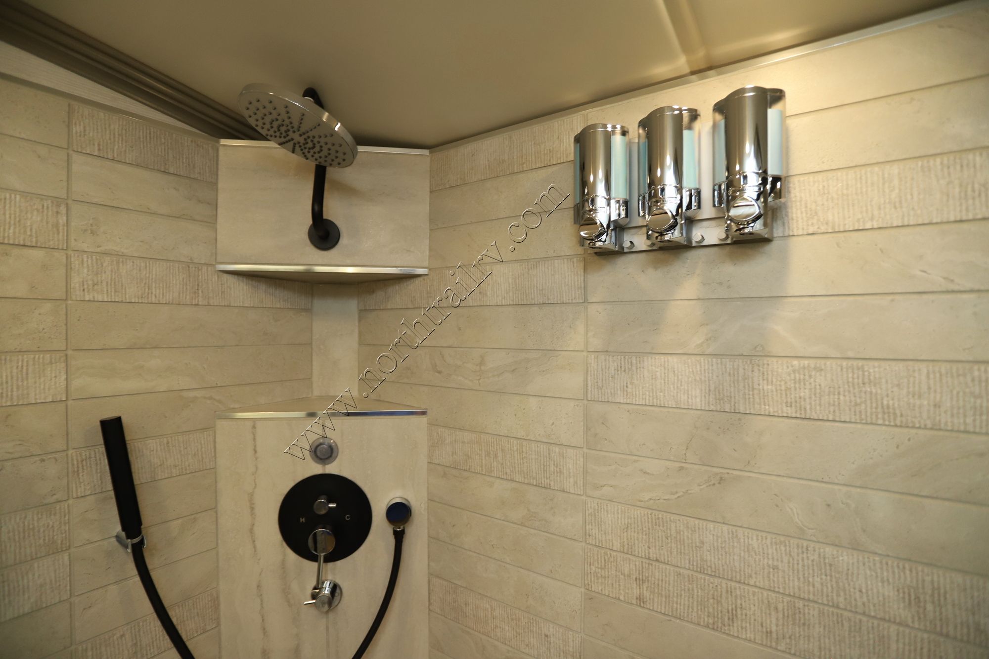 New 2026 Newmar London Aire 4551 Class A  For Sale