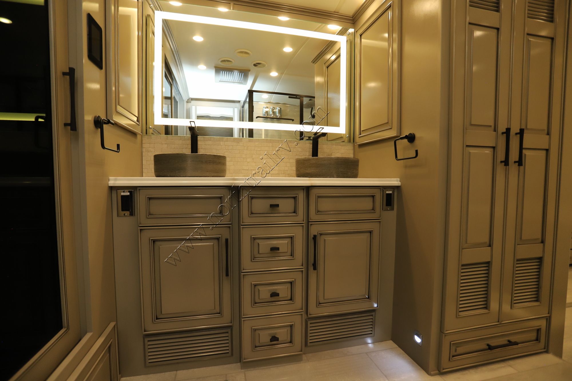 New 2026 Newmar London Aire 4551 Class A  For Sale