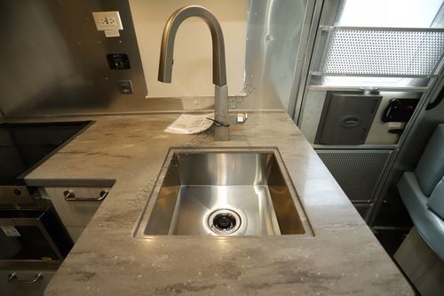 2026 Airstream International 25FB